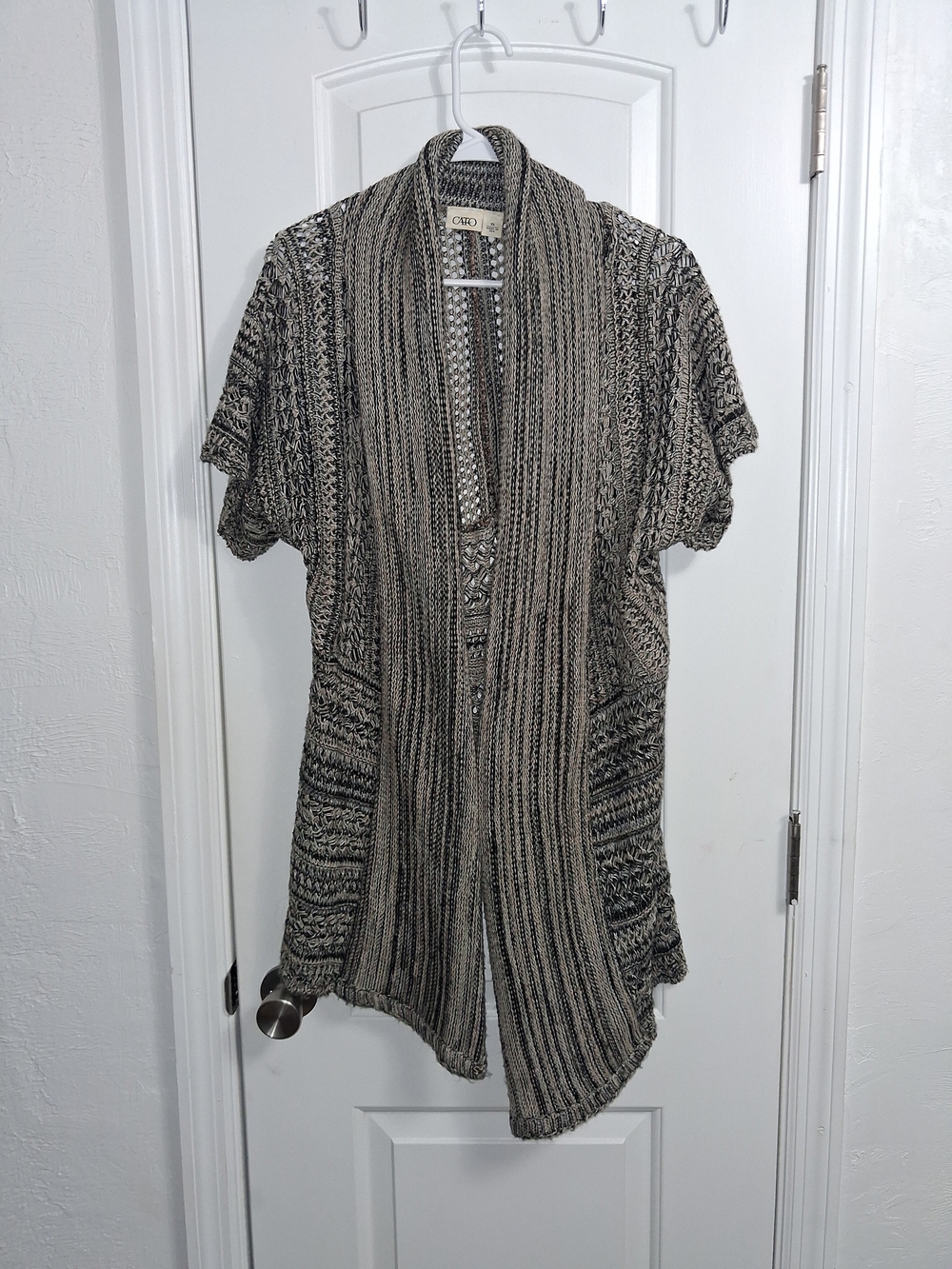 Cato Black and Cream Knit Short-Sleeve Cardigan Sweater